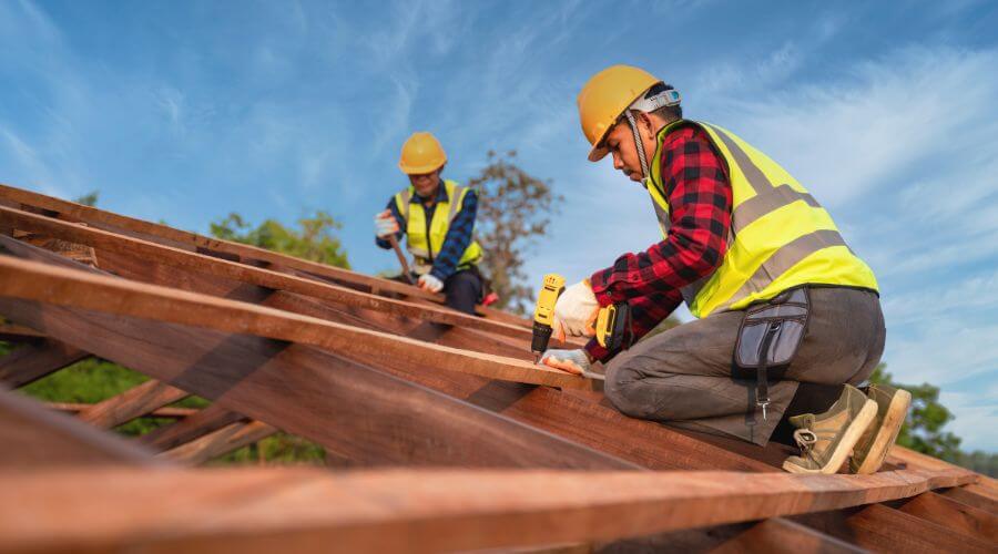 Professional Flat Roofing Installation services in Utopia, TX